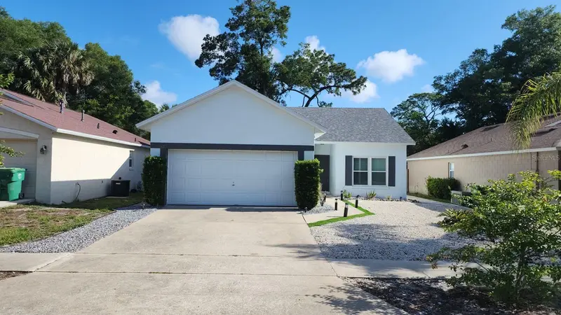 327 Heritage Estates Ln, FL