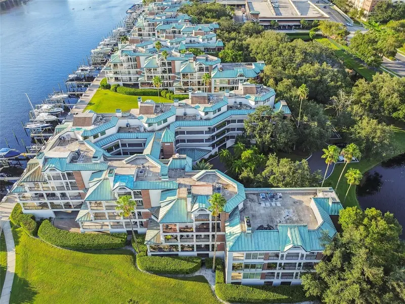 941 Seddon Cove Way, FL