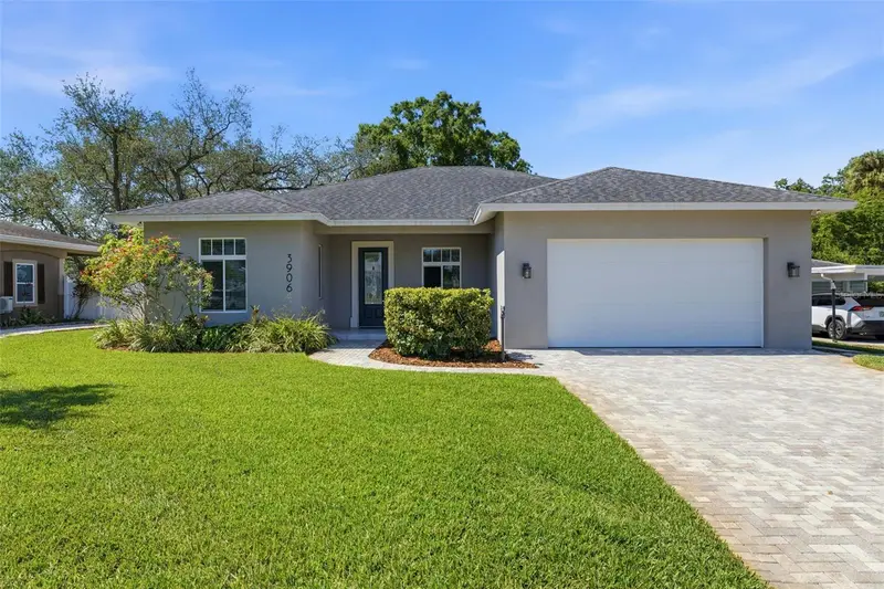 3906 W North A St, FL