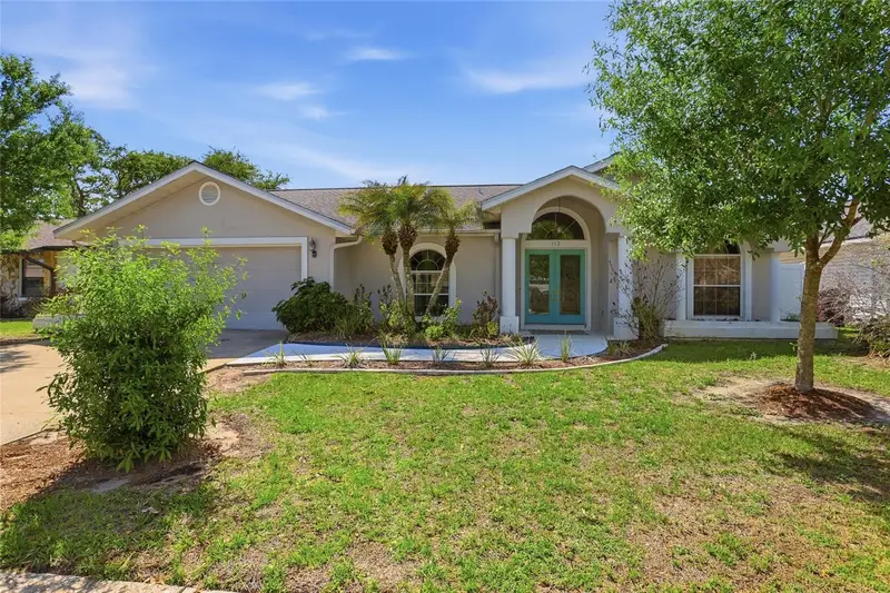 112 Augusta Cir, FL