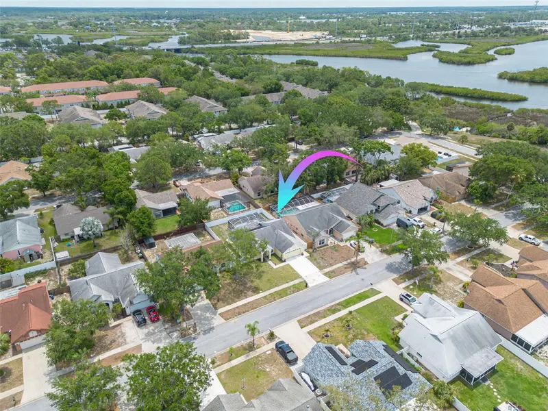 1472 Bay View St, FL