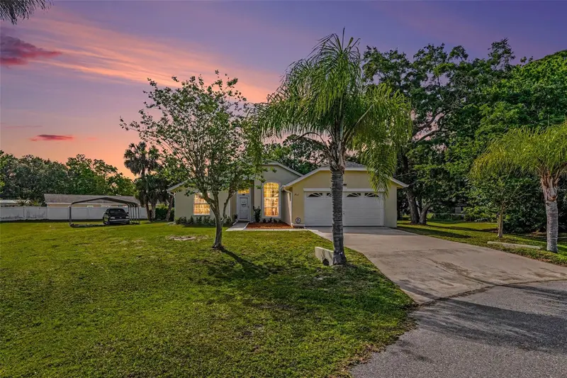 760 Monday Ct, FL