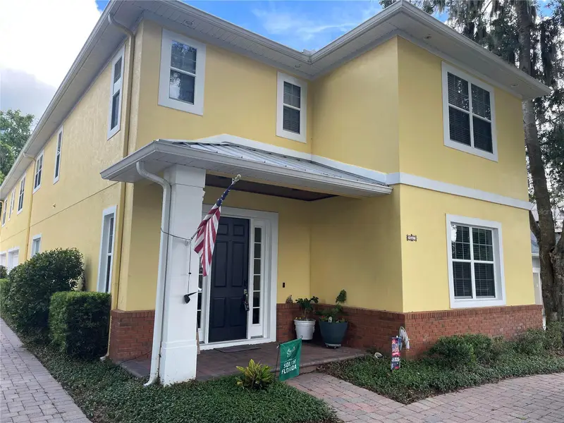 161 Vine St, FL