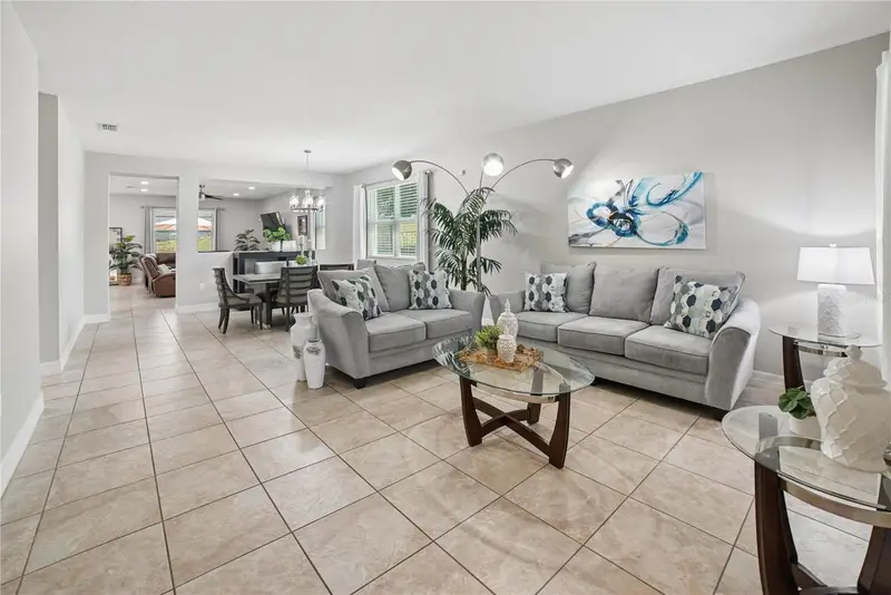 11302 Wishing Well Ln, FL