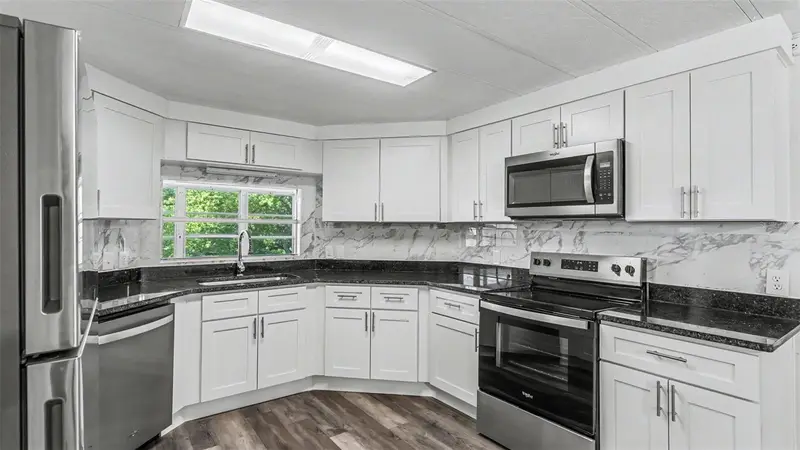 2055 S Floral Ave #324, FL