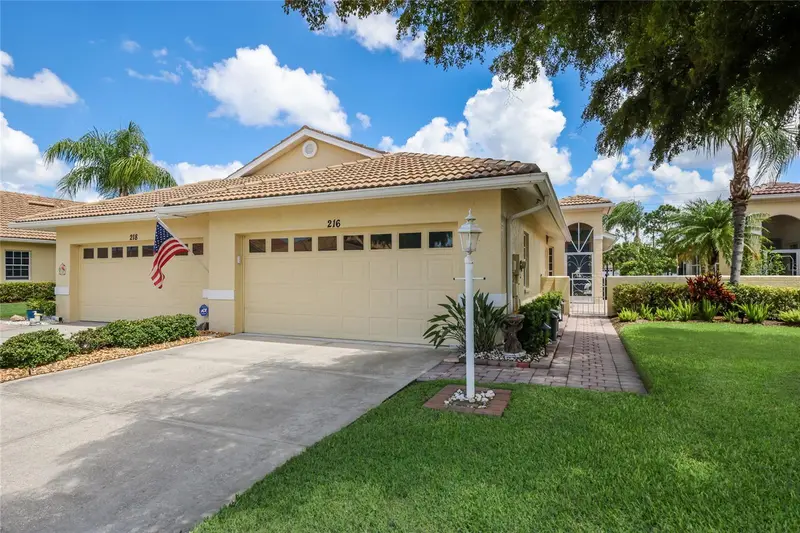216 Vista Del Lago Way, FL