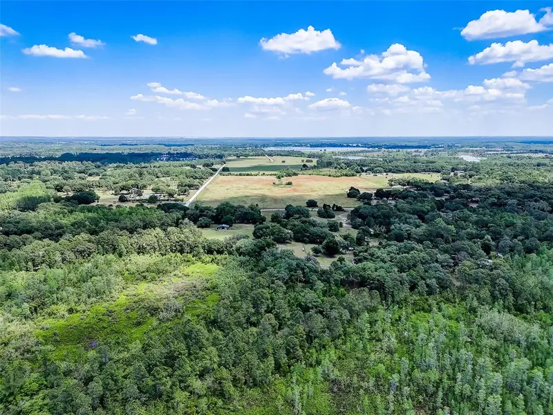 7119 State Road 33, FL