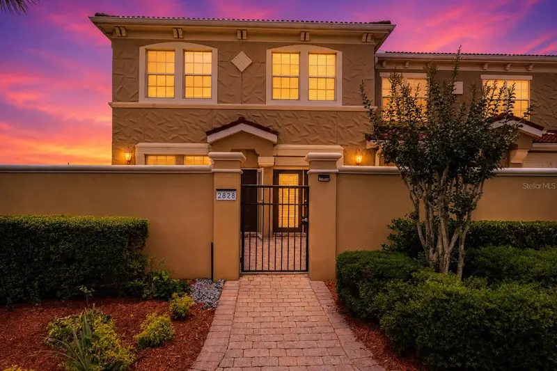 2828 Bella Vista Dr, FL