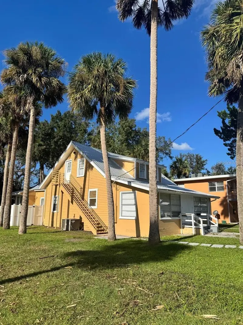 860 Magnolia Ave #3, FL