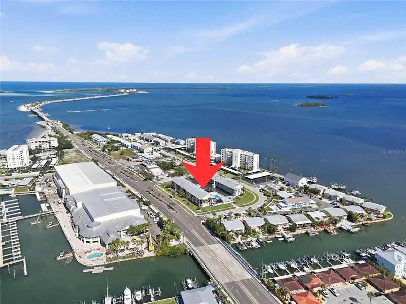340 Causeway Blvd #107, FL