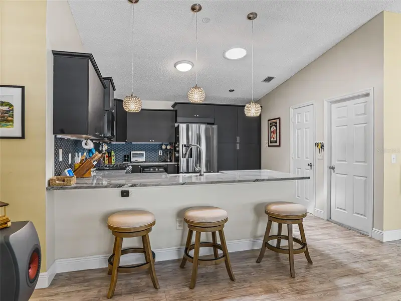 2324 Pickens Pl, FL