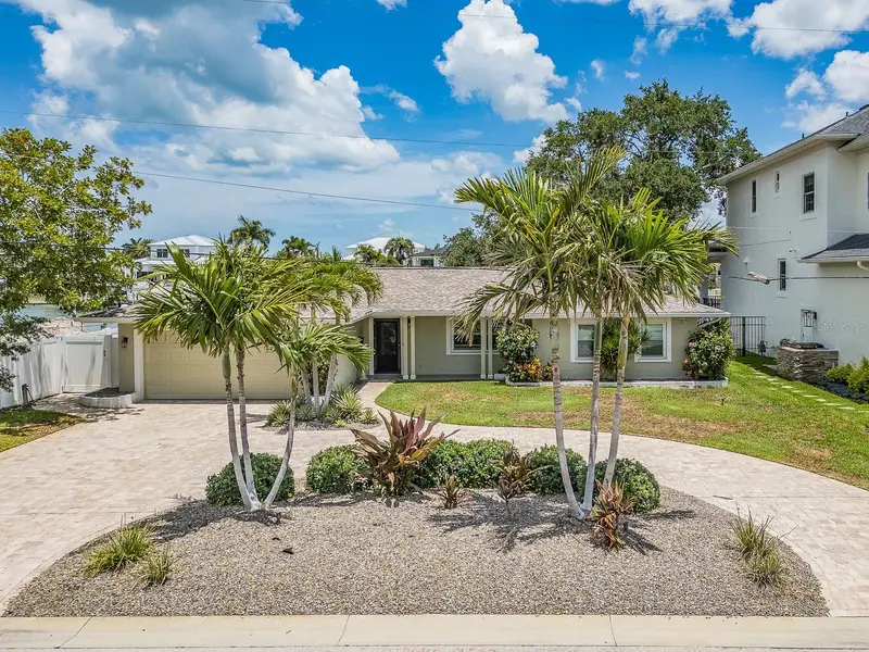40 Sunset Bay Dr, FL