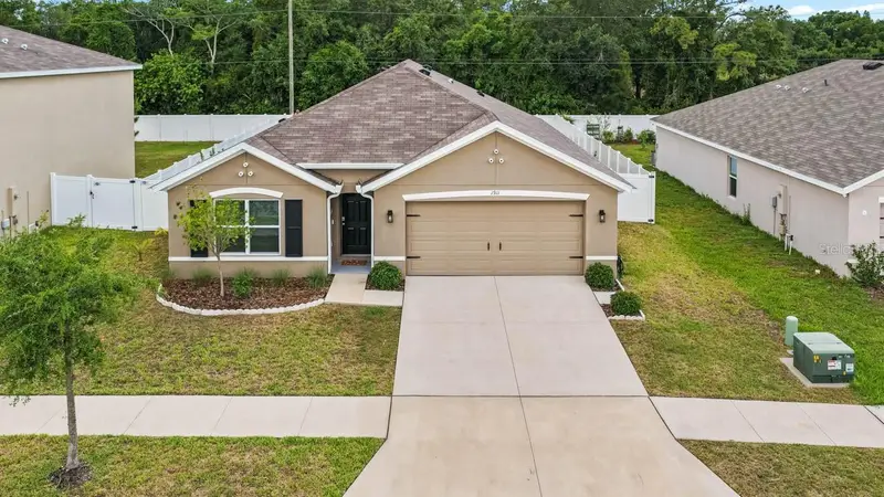 1911 Blue Stream St, FL