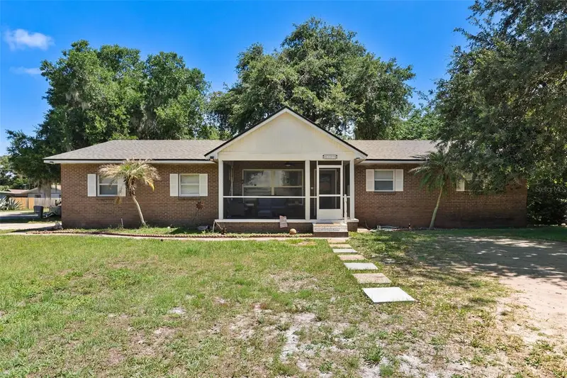 14407 Lake Junietta Dr, FL