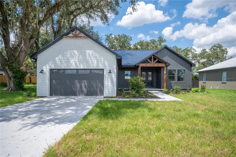 2411 Old Medulla Rd, FL