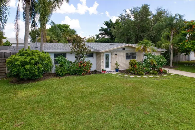 510 Dona Dr, FL