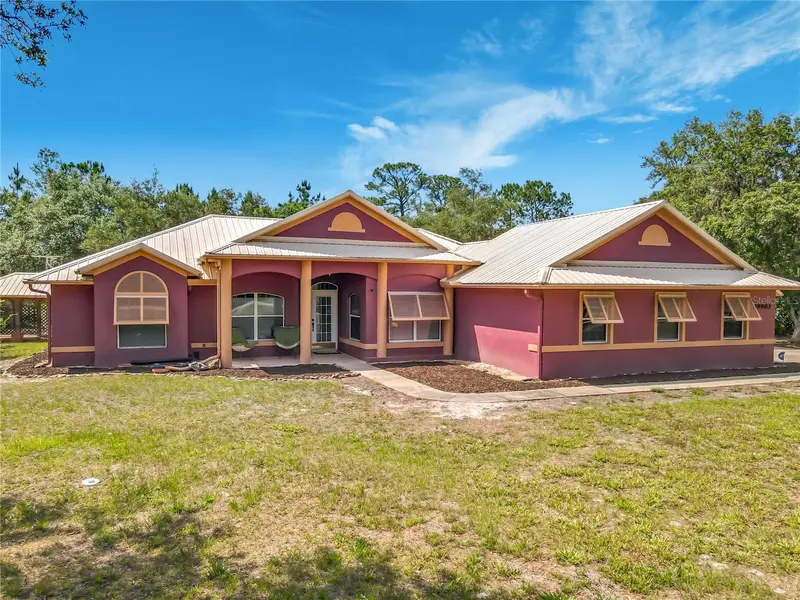 39903 Greenbrier St, FL