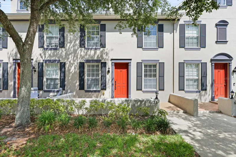 6123 Fishhawk Crossing Blvd, FL