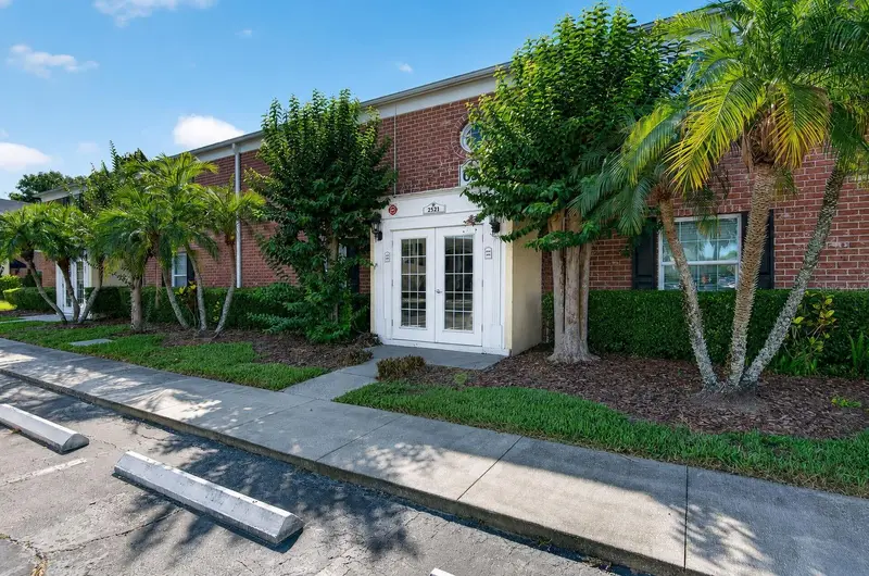 2521 Cedar Cypress Ct #101, FL