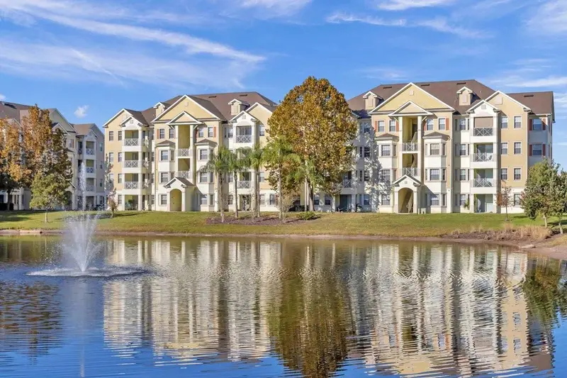 5255 Cane Island Loop #304, FL