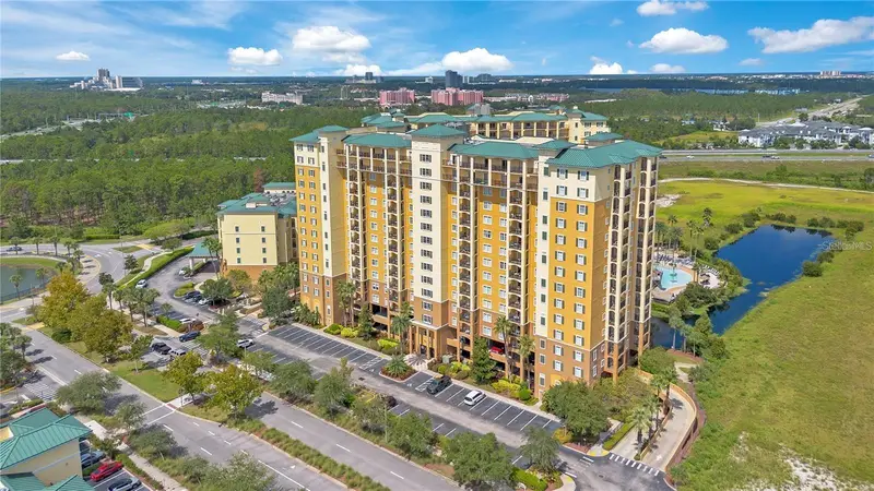 8101 Resort Village Dr #3905, FL
