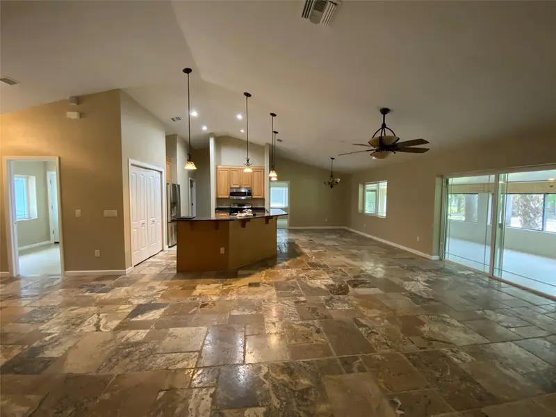 1800 County Road 426 N, FL