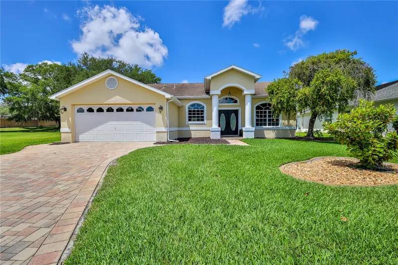 7211 Julian St, FL