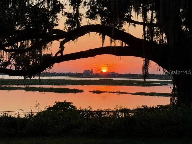 930 Shore Dr, FL