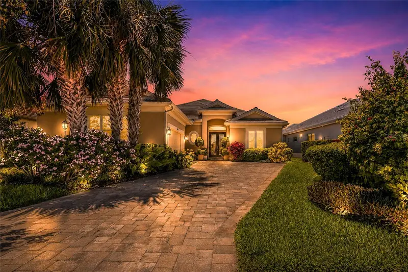 5010 Tobermory Way, FL