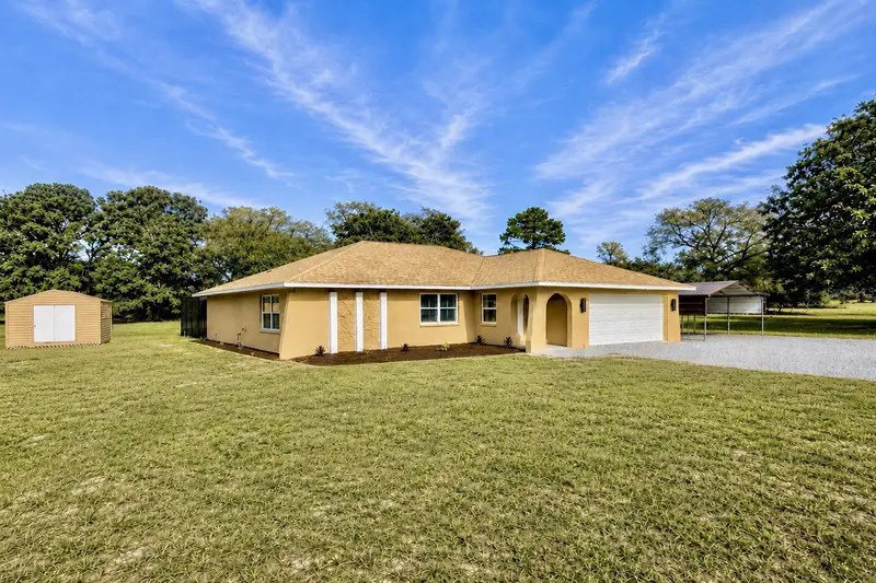 9086 Grove Rd, FL