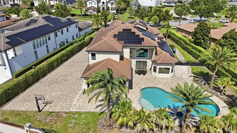 4303 Isabella Cir, FL
