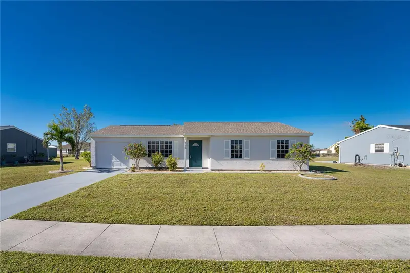 6379 Coliseum Blvd, FL