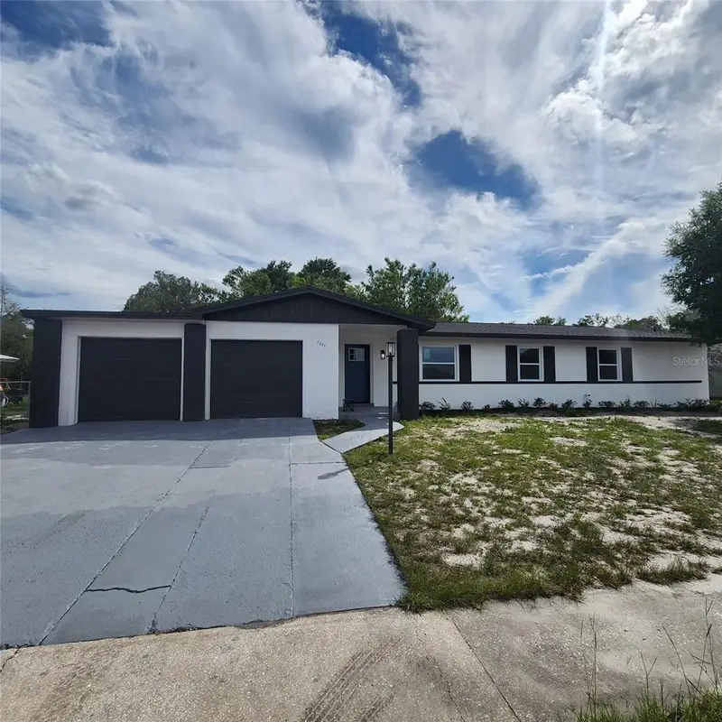 7444 Holiday Dr, FL