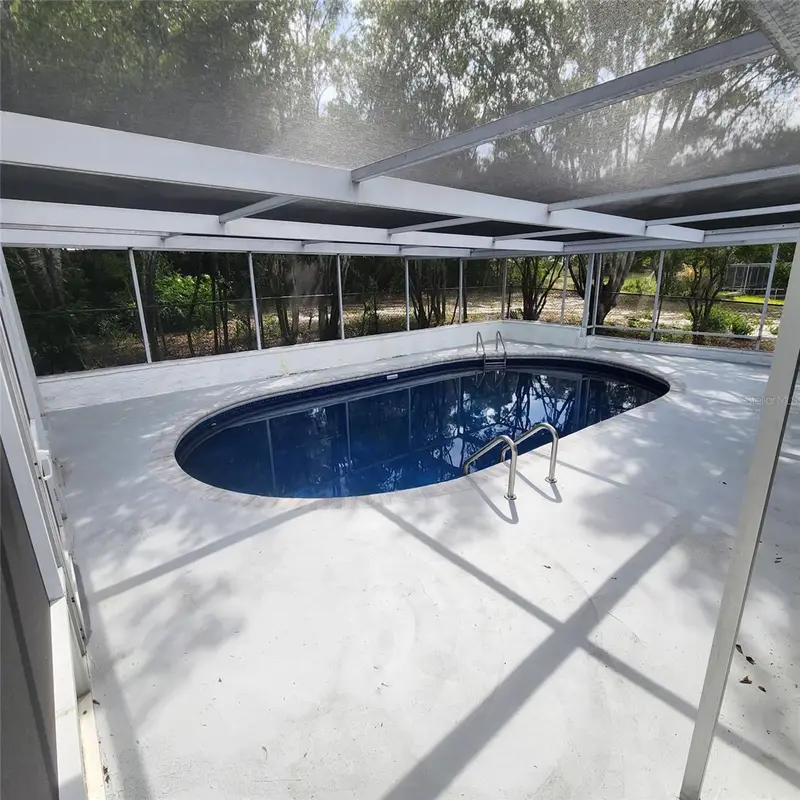 7444 Holiday Dr, FL