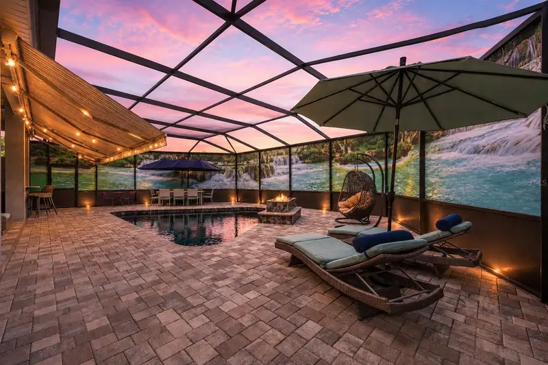 1500 W Alton Bay Pl, FL