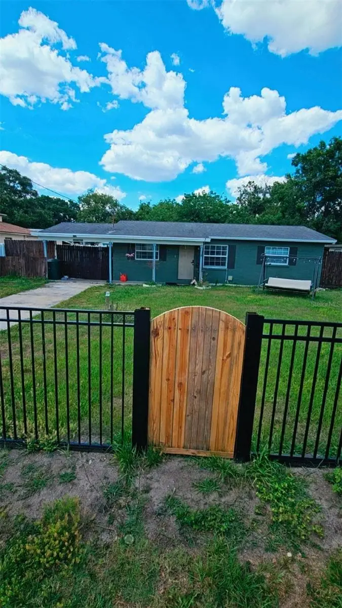 550 W Easy St, FL