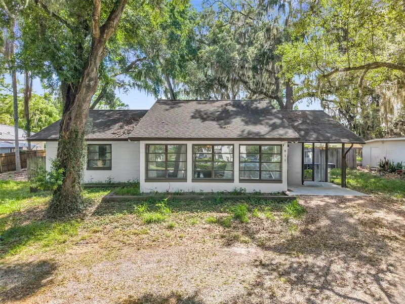811 Main St, FL