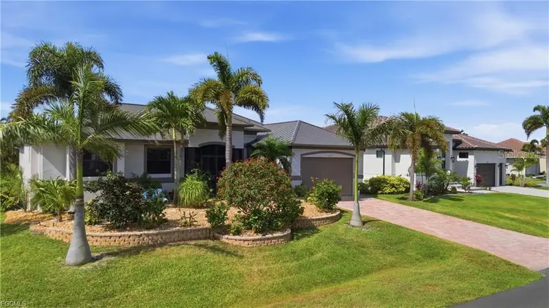 24319 Contra Costa Ln, FL