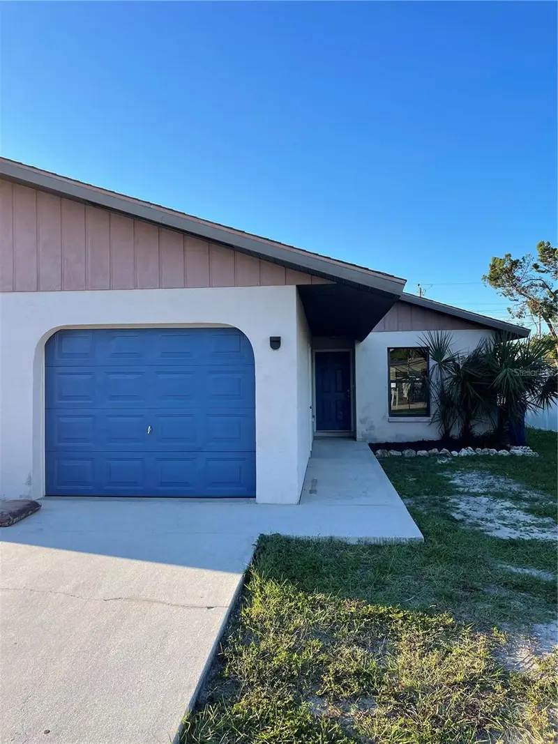 2130 Jo An Dr, FL