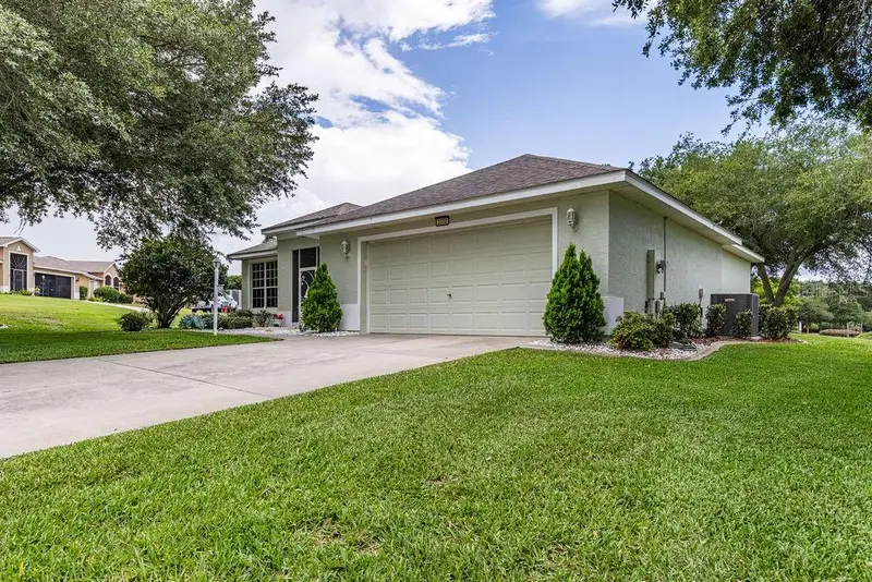 3370 Saint Lucia Ct, FL