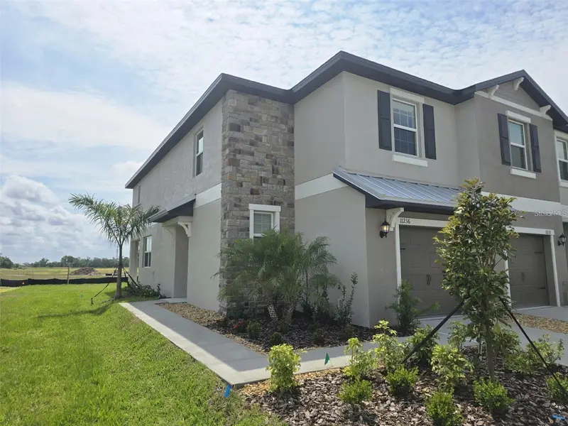 11236 E 65th Ter E, FL