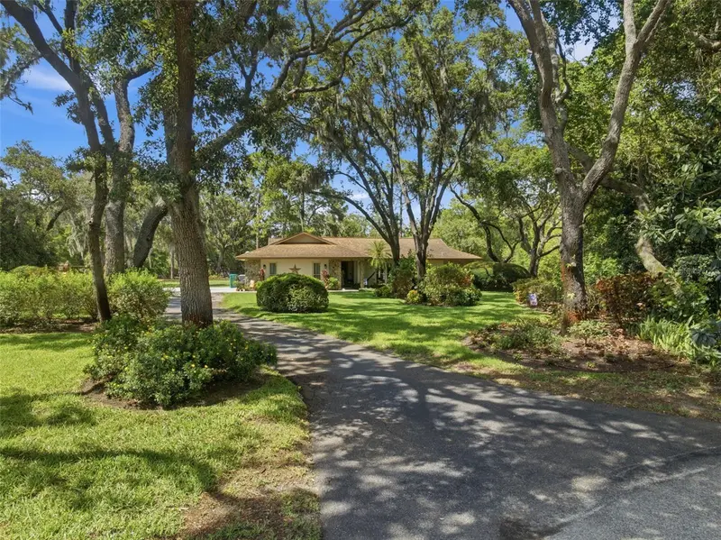 6403 Chiswick Ct, FL