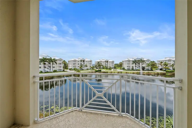 3418 79th Street Cir W #202, FL