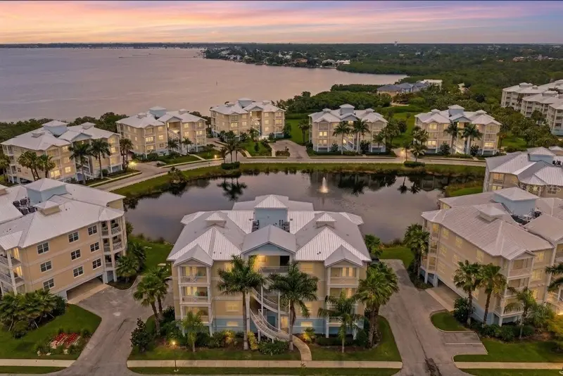 3418 79th Street Cir W #202, FL