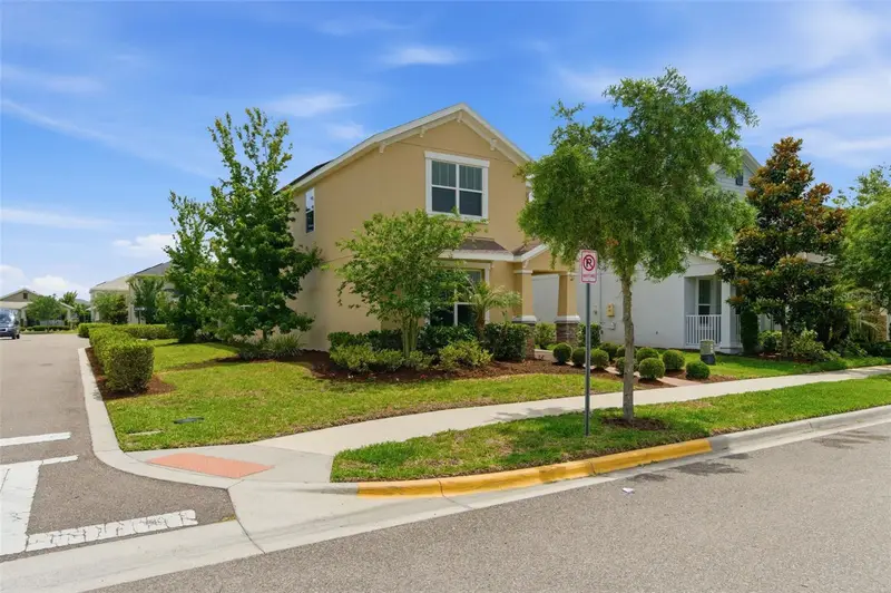 11932 Hometown Pl, FL