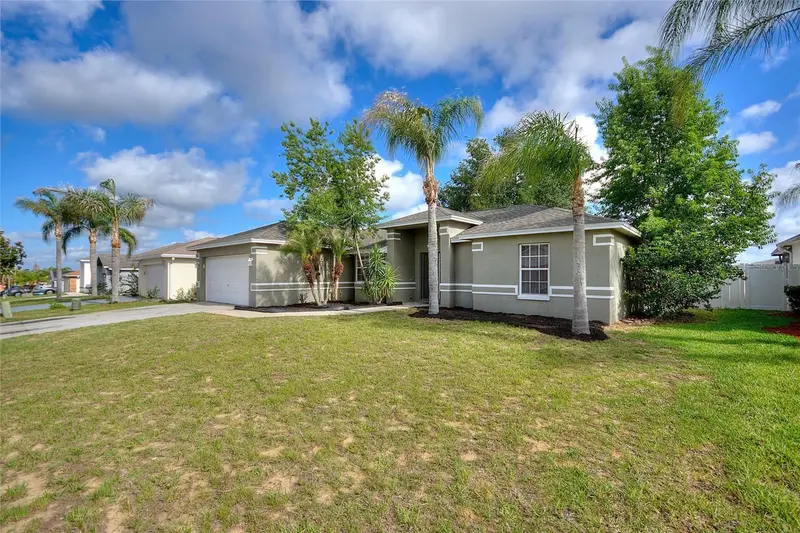 206 Windridge St, FL