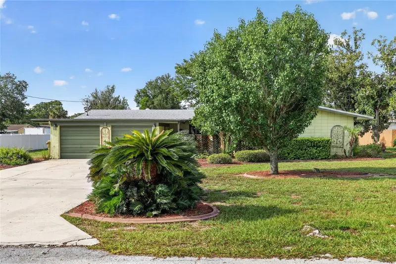 5216 Sydney Rd, FL