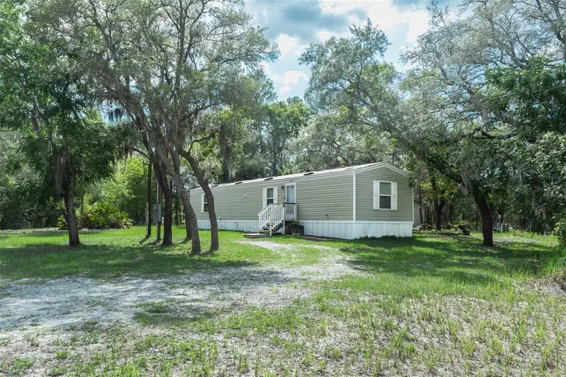 16433 Ramona Ln, FL