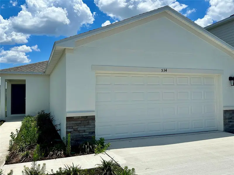 534 Wayland Dr, FL