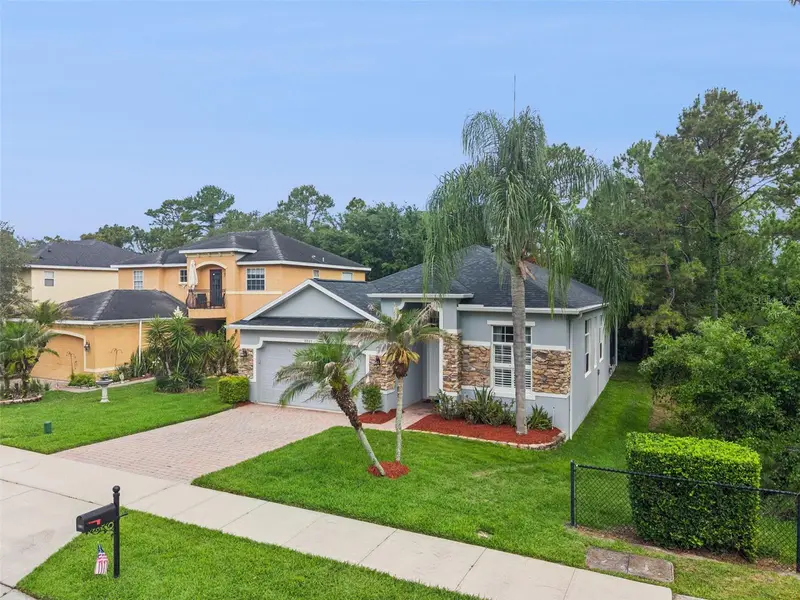 4001 Heirloom Rose Pl, FL